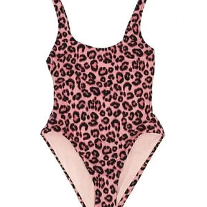 Good, with‎ light general wear (Pre-owned)